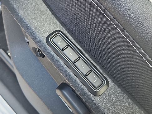 New 2026 Volkswagen Atlas Cross Sport SEL Premium R-Line image 14