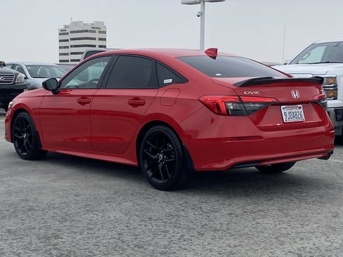 Used 2024 Honda Civic Sport image 5