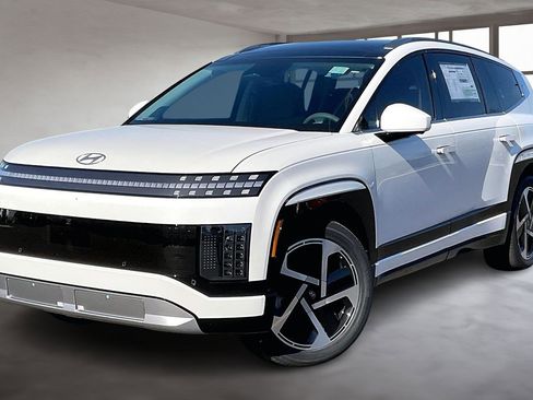 New 2026 Hyundai Ioniq 9 Limited image 2