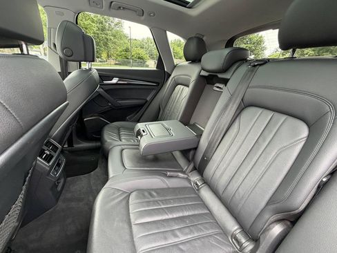 Used 2018 Audi Q5 2.0T Premium Plus w/ Premium Plus Package AWD/4WD image 36