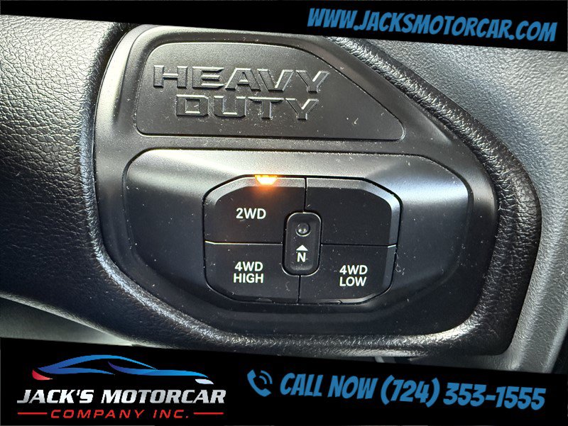 Used 2025 RAM 2500 Big Horn AWD/4WD image 32