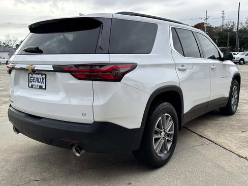 Used 2023 Chevrolet Traverse LT image 12