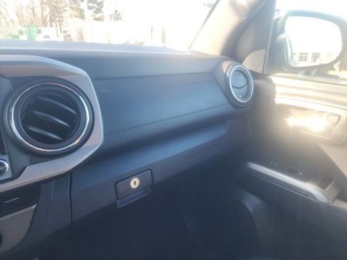 Used 2021 Toyota Tacoma Limited w/ Nightshade Package image 20