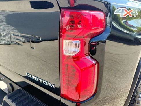 Used 2024 Chevrolet Silverado 2500 Custom w/ Custom Value Package AWD/4WD image 11