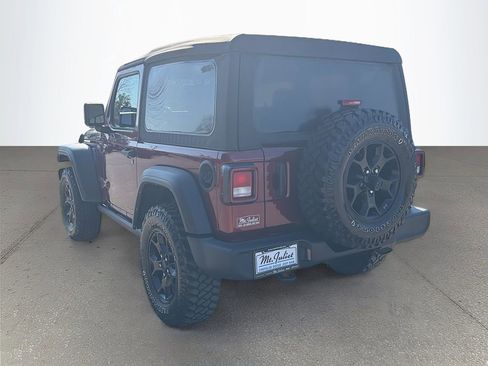 Used 2022 Jeep Wrangler Willys image 7