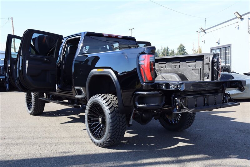 Used 2026 GMC Sierra 3500 AT4 w/ AT4 Premium Plus Package AWD/4WD image 33