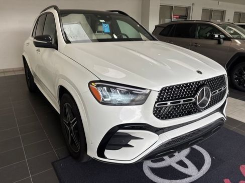 Used 2026 Mercedes-Benz GLE 450e 4MATIC image 6