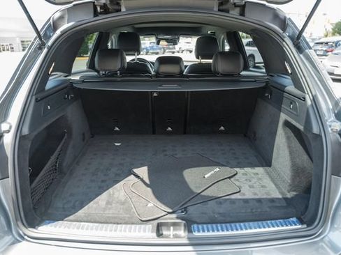 Used 2019 Mercedes-Benz GLC 300 4MATIC image 10