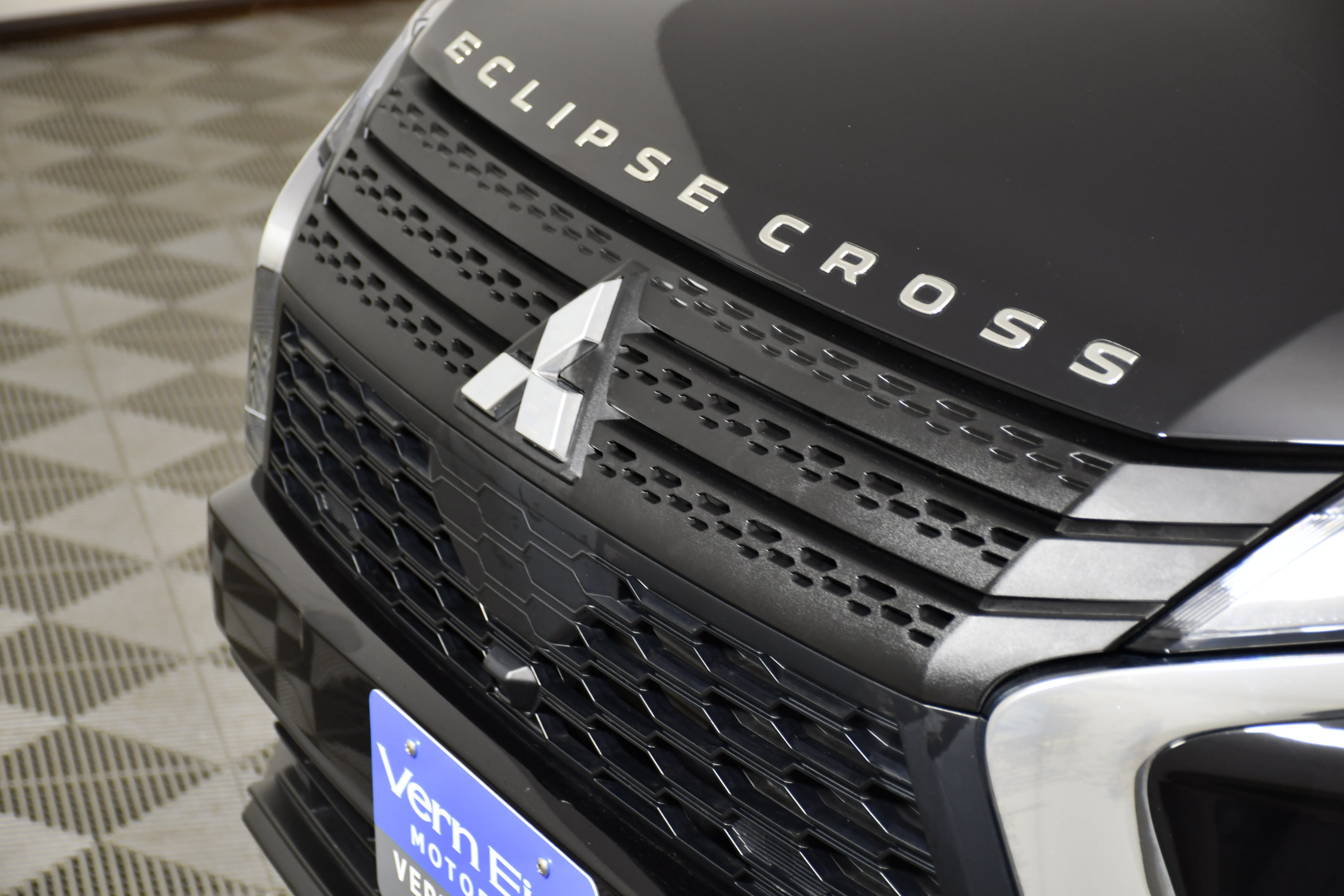 Used 2024 Mitsubishi Eclipse Cross ES AWD/4WD image 11
