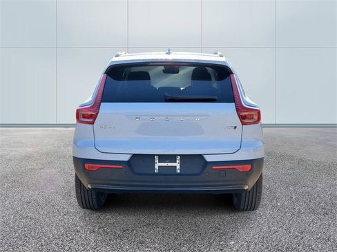 New 2026 Volvo XC40 B5 Plus w/ Protection Package Premier image 5