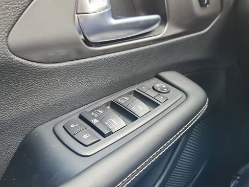 New 2026 Chrysler Pacifica Select w/ S Appearance Package image 29