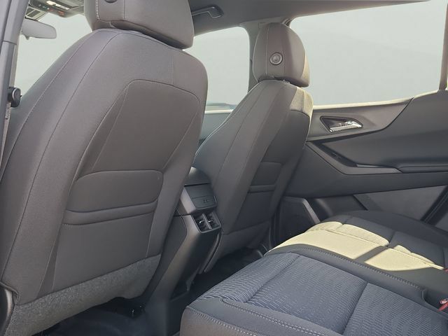 New 2027 Chevrolet Equinox LT FWD image 11