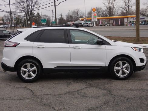 Used 2018 Ford Edge SE image 15