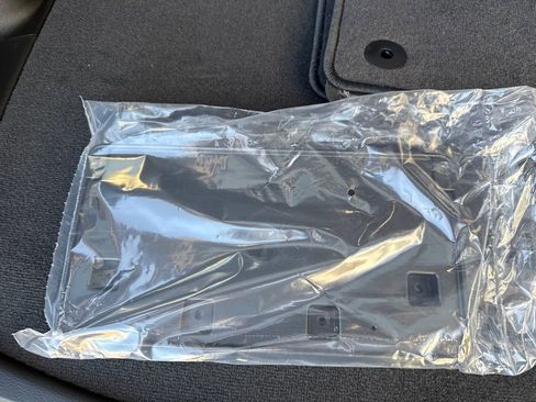 New 2026 Jeep Grand Cherokee Limited w/ Limited Altitude Package image 37