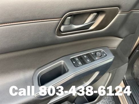 Used 2024 Nissan Pathfinder Rock Creek AWD/4WD image 8