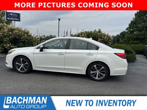 Used 2017 Subaru Legacy 2.5i Limited AWD/4WD image 9