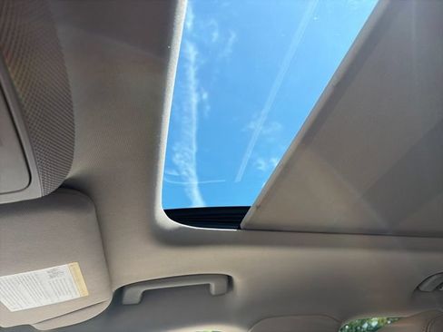 Used 2019 Lincoln MKC Reserve w/ MKC Climate Package AWD/4WD image 26