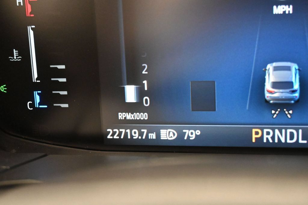Used 2024 Ford Escape ST-Line w/ Tech Pack #1 AWD/4WD image 23