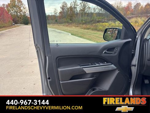 Certified 2021 Chevrolet Colorado LT w/ LT Convenience Package image 9