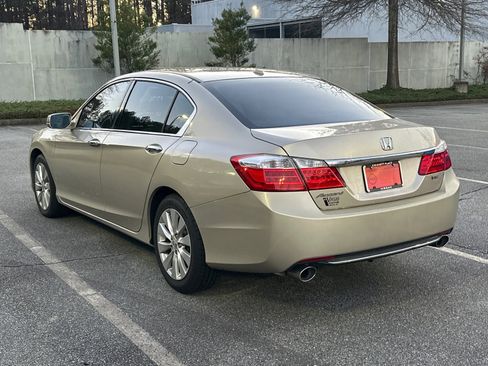 Used 2015 Honda Accord EX-L image 7