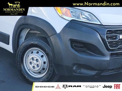 Used 2023 RAM ProMaster 2500 FWD image 3