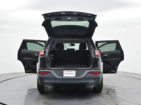 Used 2016 Jeep Cherokee Latitude image 43