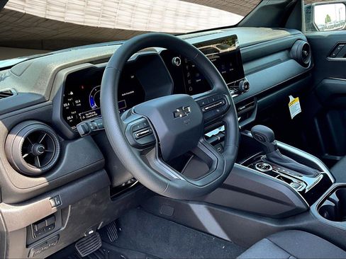 New 2025 Chevrolet Colorado Trail Boss w/ Midnight Edition image 7