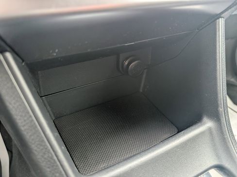 Used 2015 Subaru Crosstrek 2.0i Limited image 24