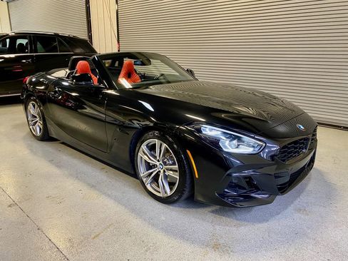 Used 2024 BMW Z4 sDrive30i w/ Premium Package image 6