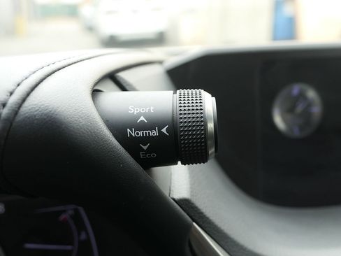 Used 2020 Lexus ES 350 w/ Premium Package FWD image 18