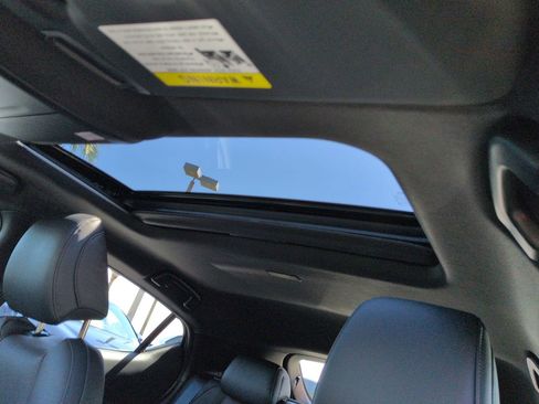 New 2026 MAZDA MAZDA3 Hatchback w/Premium Plus Pkg image 20