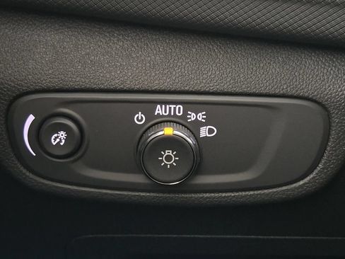 New 2026 Chevrolet TrailBlazer LT FWD image 23