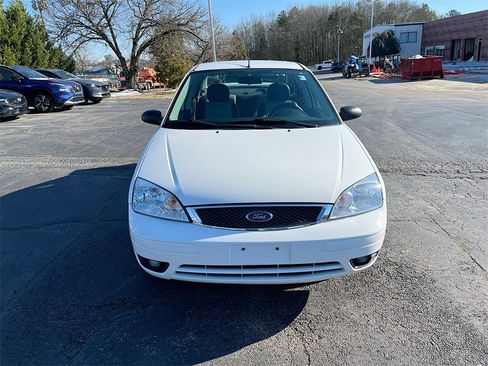 Used 2007 Ford Focus S image 7