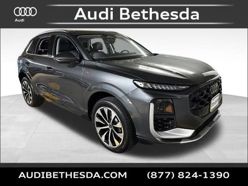 New 2026 Audi Q3 quattro 2.0T AWD/4WD image 1
