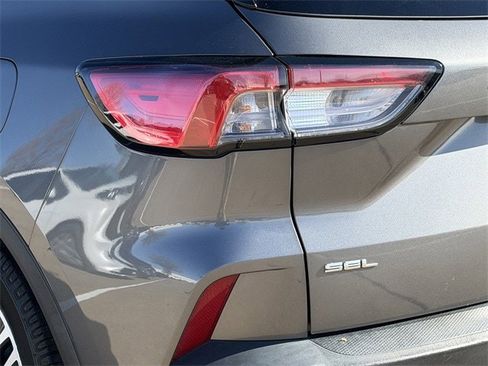 Used 2021 Ford Escape SEL w/ Technology Package image 7