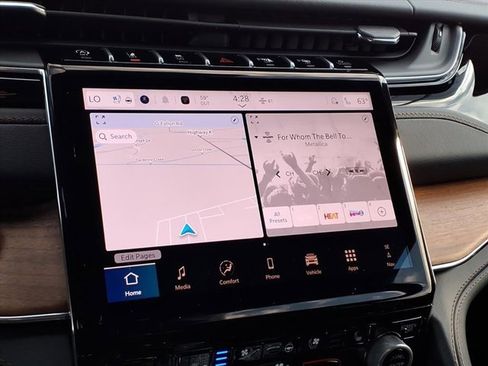 New 2025 Jeep Grand Cherokee Summit image 8