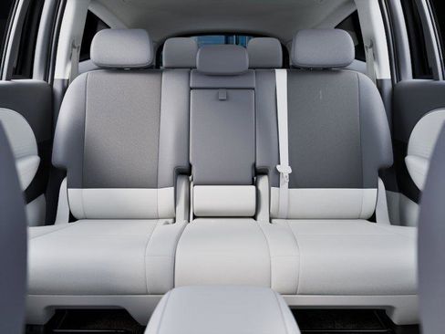 New 2026 Hyundai Ioniq 9 S image 12