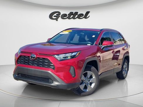 Used 2024 Toyota RAV4 XLE w/ Convenience Package FWD image 1