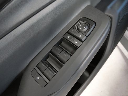 Certified 2025 Toyota Prius LE image 20