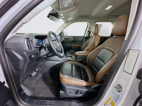 Used 2025 Ford Bronco Sport Outer Banks image 13