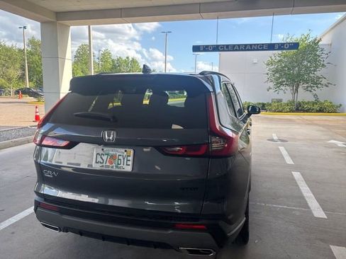Used 2023 Honda CR-V Sport image 16
