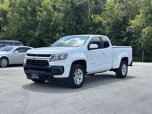 Used 2022 Chevrolet Colorado LT w/ Fleet Safety Package RWD image 12