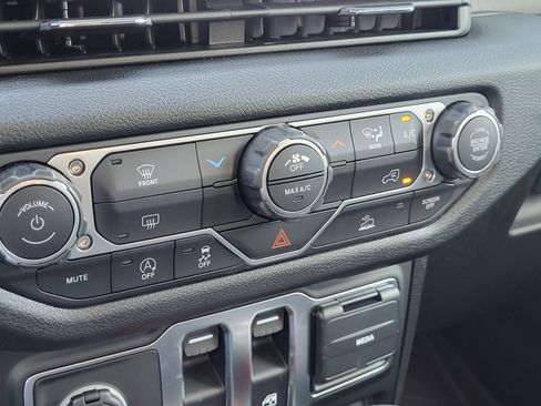 New 2026 Jeep Wrangler Sport AWD/4WD image 22