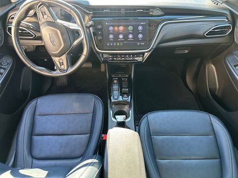 Used 2022 Chevrolet Bolt EUV LT w/ Convenience Package image 19