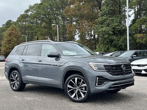 New 2026 Volkswagen Atlas SEL Premium R-Line image 1