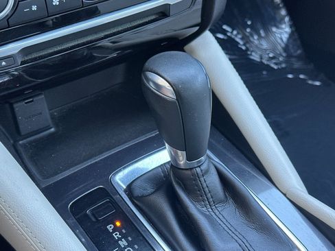 Used 2017 MAZDA MAZDA6 Grand Touring image 21