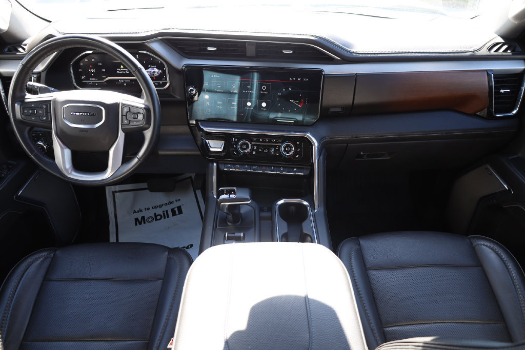 Used 2023 GMC Sierra 1500 Denali w/ Technology Package AWD/4WD image 20