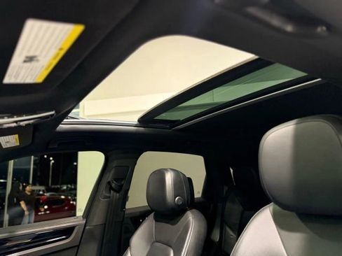 Used 2021 Porsche Cayenne S image 30