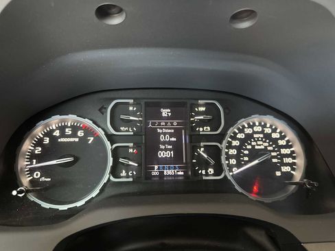 Used 2020 Toyota Tundra SR5 w/ SR5 Upgrade Package image 32