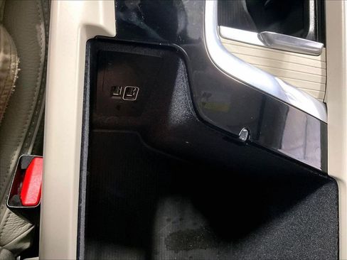 Used 2020 Volvo V60 T5 Cross Country w/ Protection Package AWD/4WD image 28